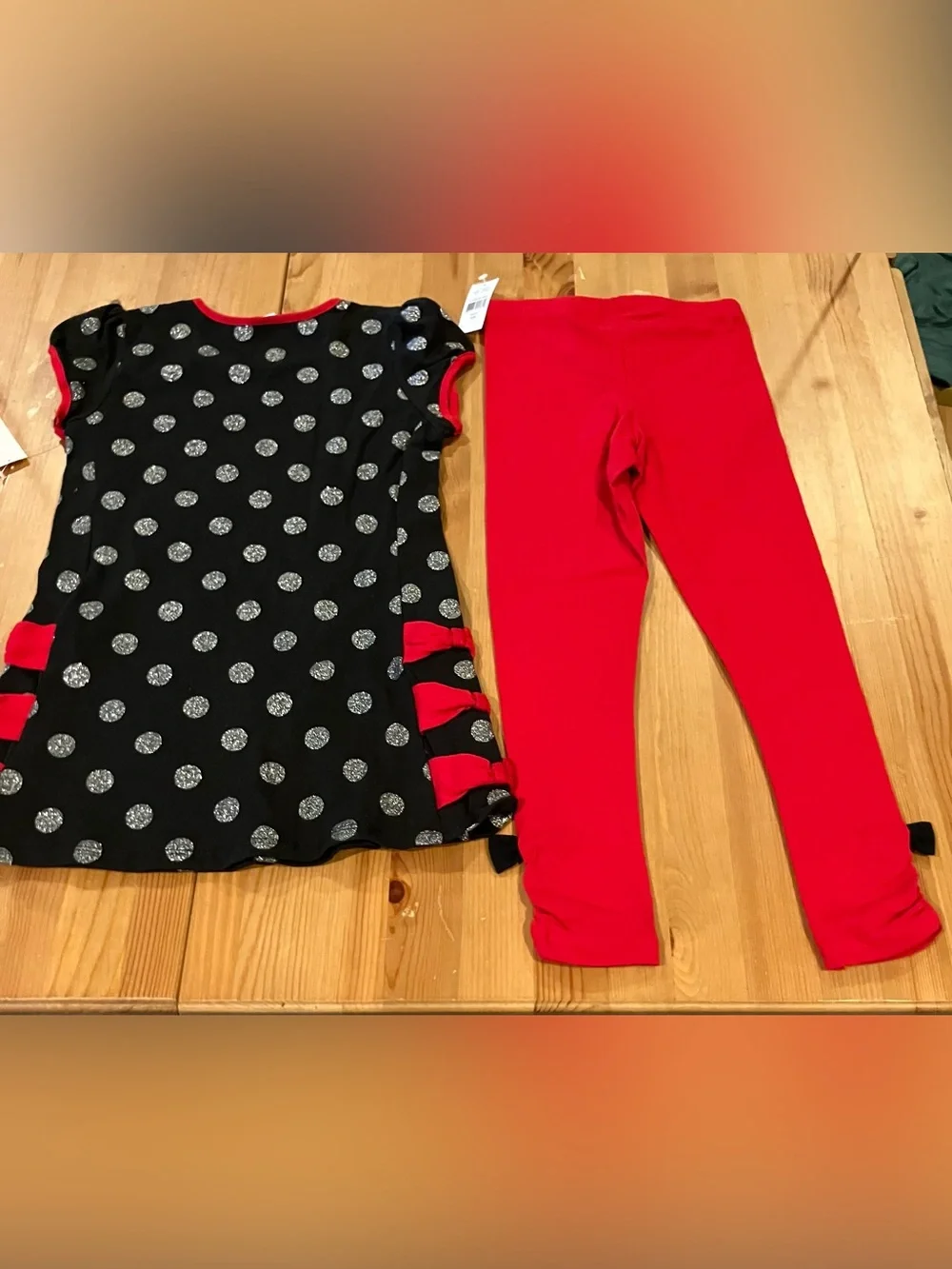 NEW Minnie Mouse Black & Red Girls Two-Piece Outfit